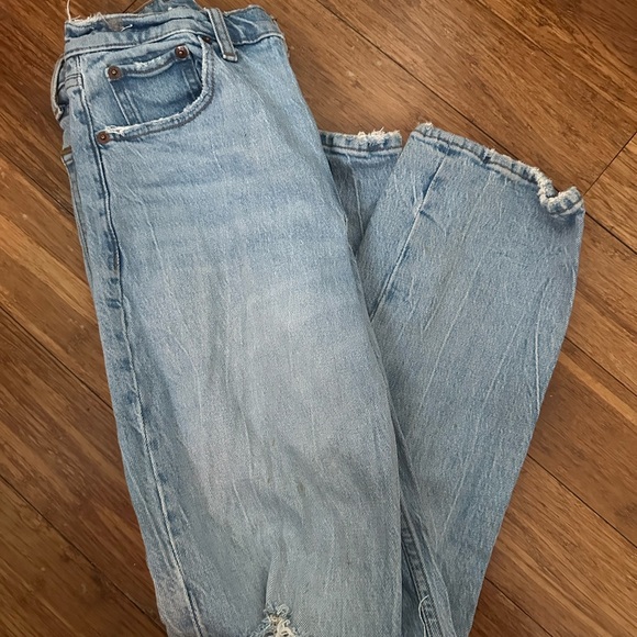 Abercrombie & Fitch Light Blue High Rise Jeans - Picture 1 of 4
